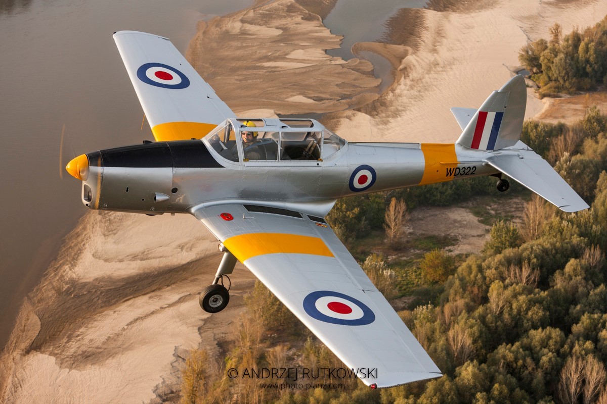 DHC-1 Chipmunk w locie
