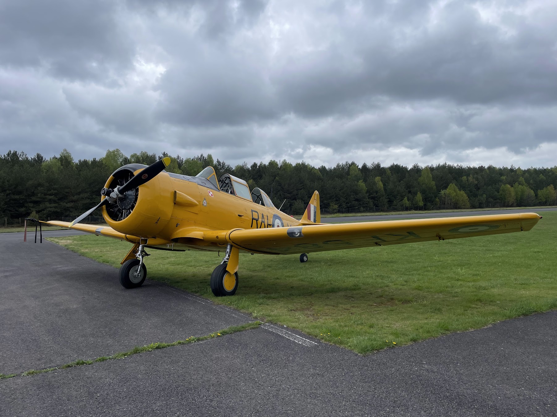 North American T-6 Harvard SP-YIX
