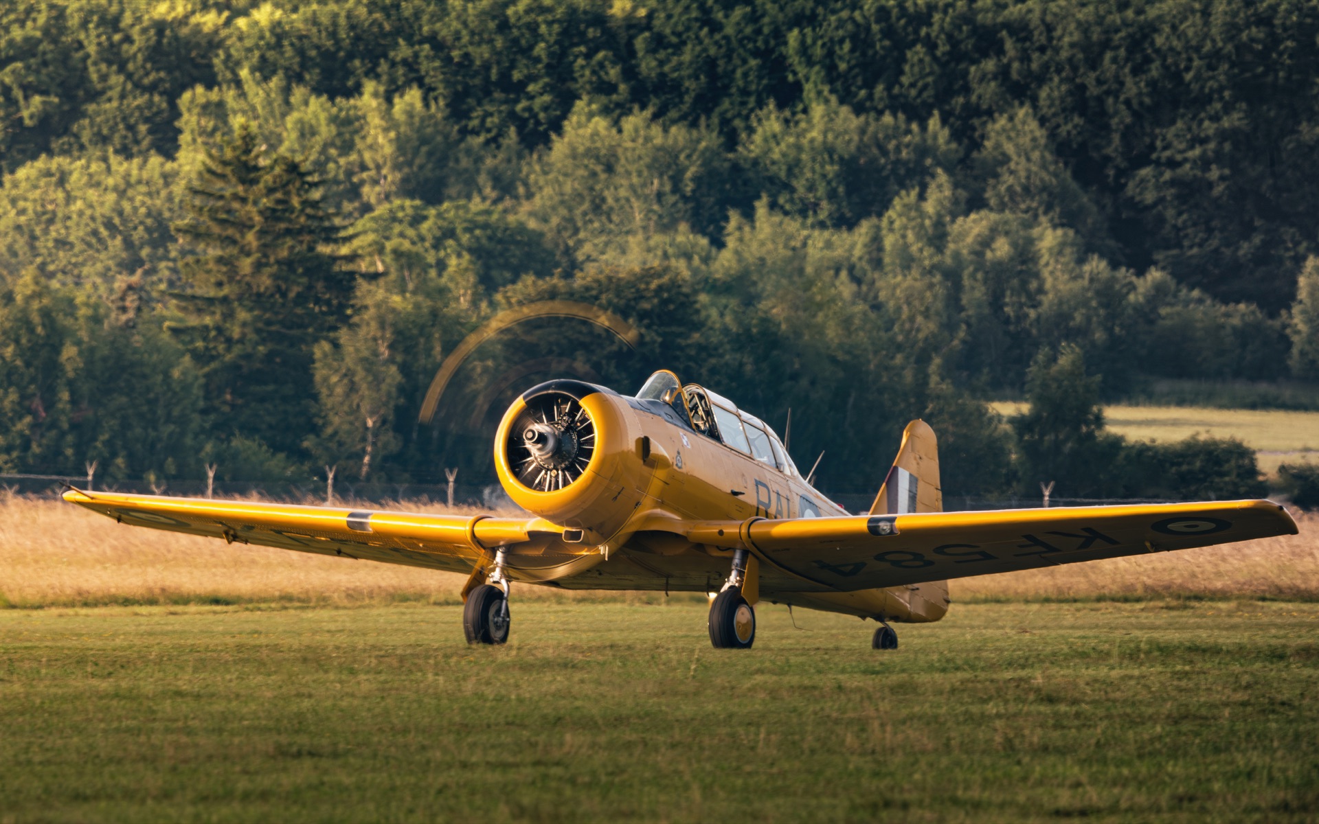 North American T-6 Harvard SP-YIX